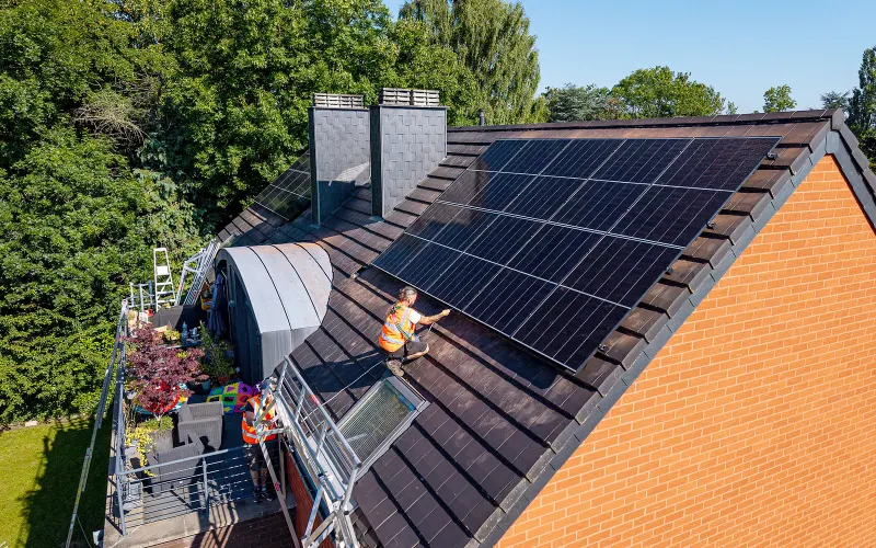 Photovoltaïque · Batterie installé par ValoEnergy : Appartements, Tinlot